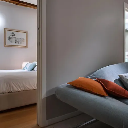 Aparthotel Piazza Vittorio 4*