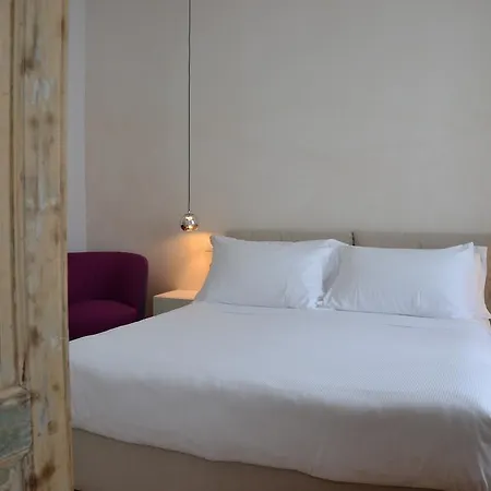 ピアッザ ヴィットリオ スイート トリノ